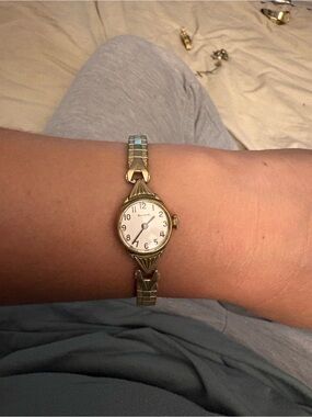 Vintage 1978 Bulova N8 Ladies Gold Tone Cocktail Watch Art Deco Style